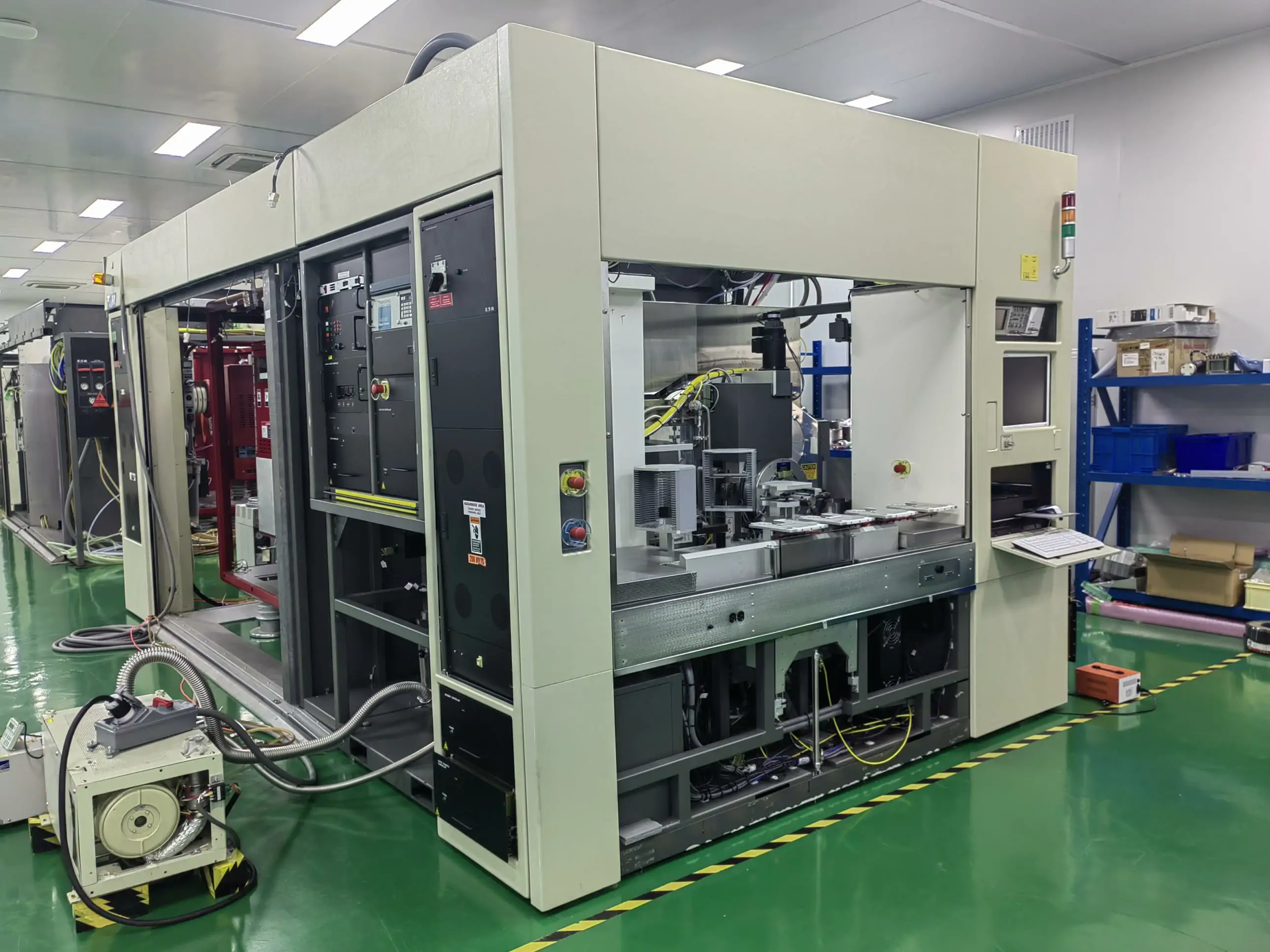 Axcelis GSD200 beamline and wafer end station Axcelis GSD200 beamline and wafer end station
