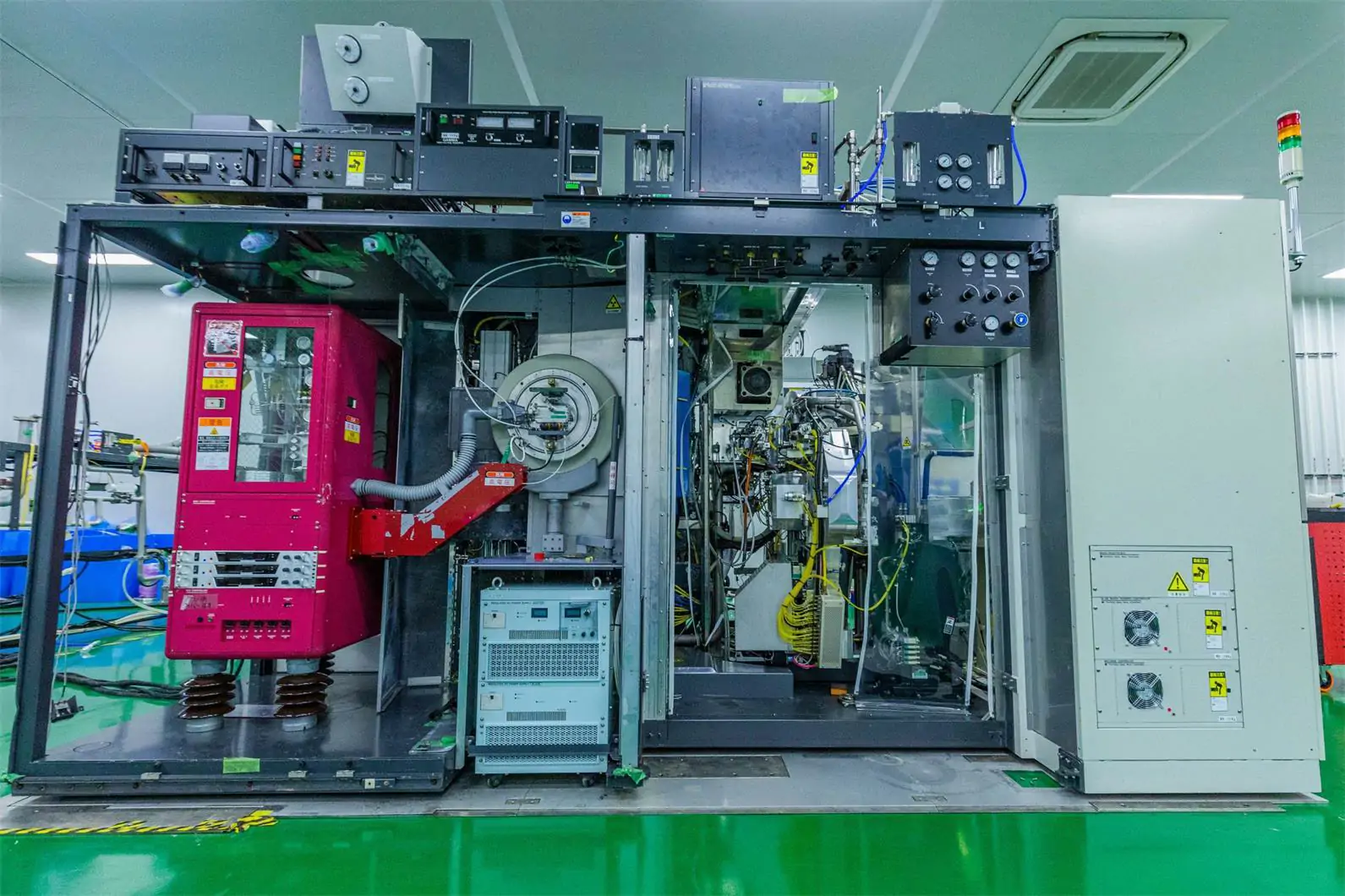 SEN GSD III 90 ion source and equipment nameplate SEN GSD III 90 ion source and equipment nameplate